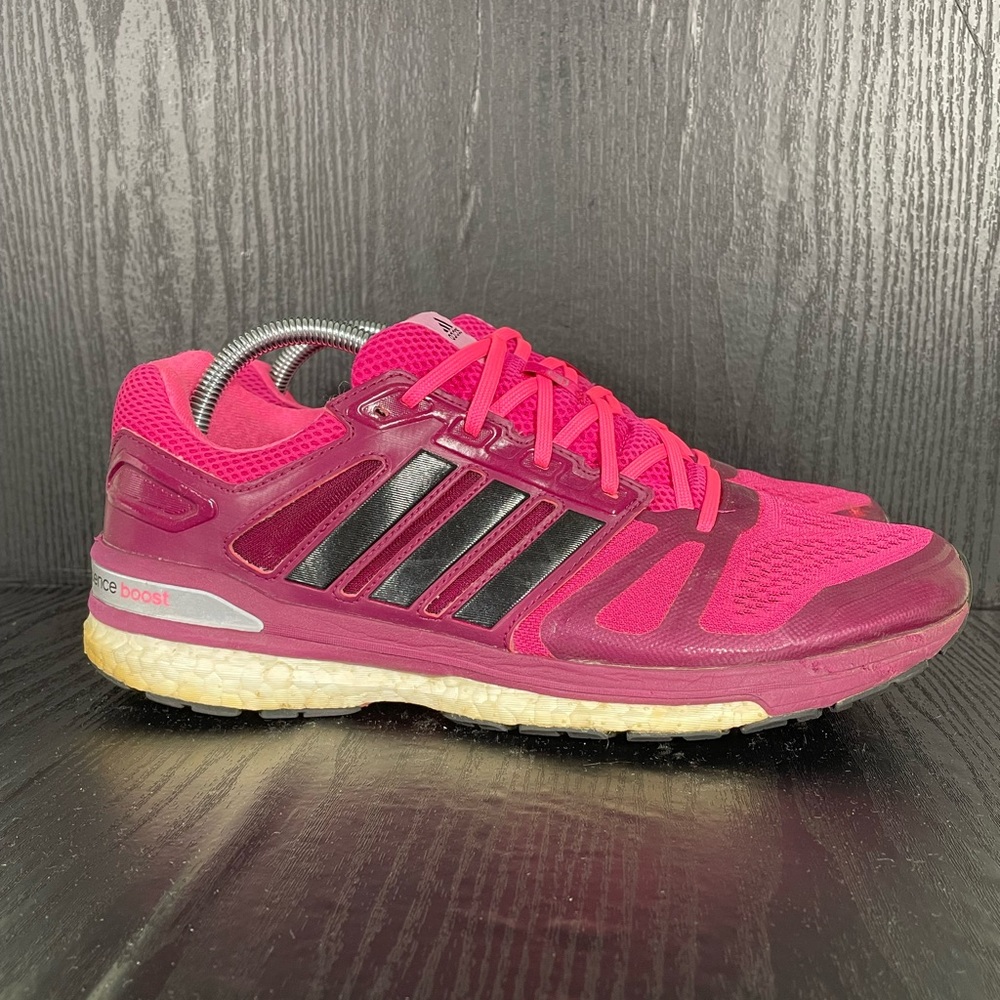 Adidas SUPERNOVA SEQUENCE BOOST Women’s size 10